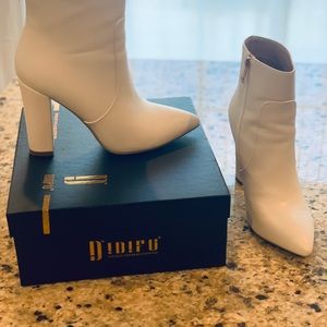 Idifu Ankle Pointed Toe Boots size 7